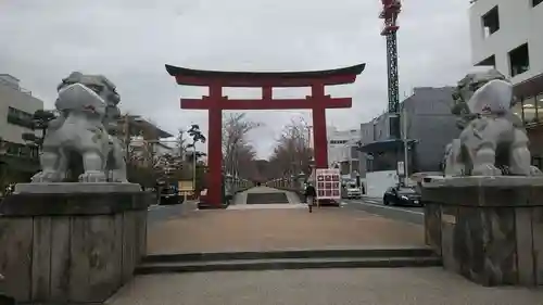 鶴岡八幡宮の鳥居