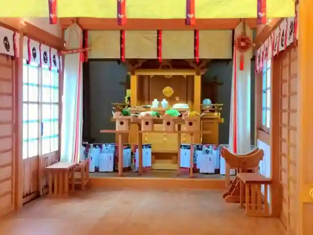 森岡八幡社の本殿