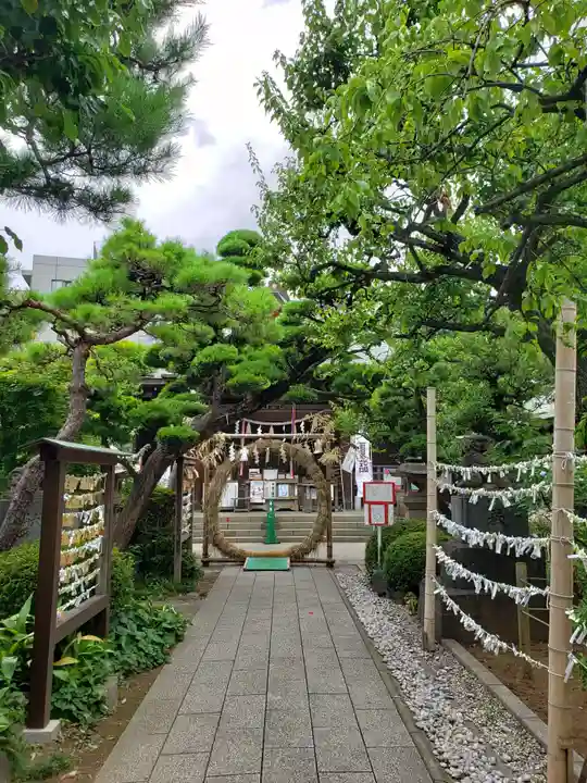 鳩森八幡神社の庭園