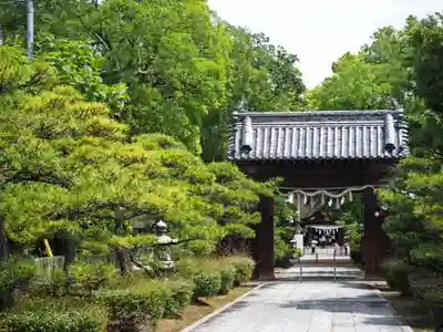 田村神社の山門・神門