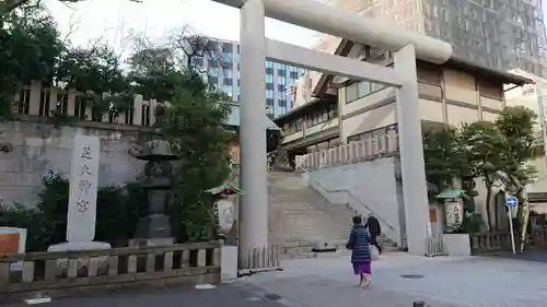 芝大神宮の鳥居