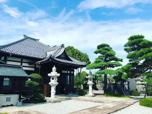 法源寺の庭園