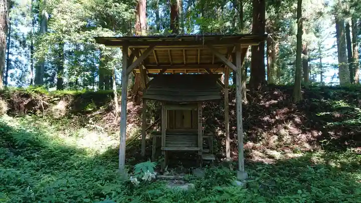都々古別神社(馬場)の末社・摂社