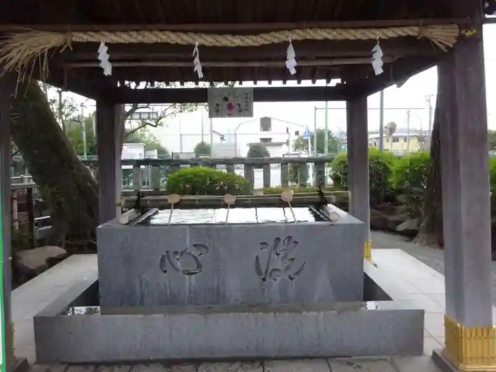 鈴鹿明神社の手水舎