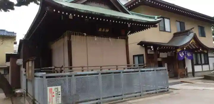 葛飾氷川神社の本殿・本堂