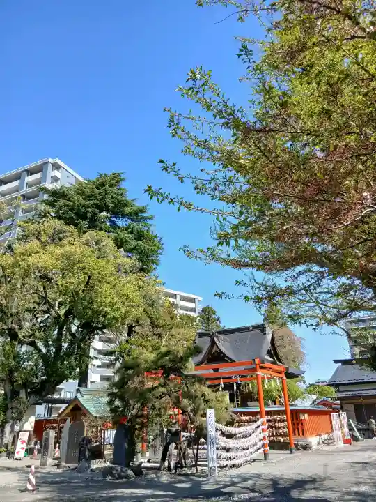 榴岡天満宮の{uncategorized: "未分類", other: "その他", undefined: "問題あり", building: "その他建物", grave: "お墓", sacred_gate: "鳥居", guardian: "狛犬", statue: "像", buddha: "仏像", history: "歴史", nature: "自然", garden: "庭園", animal: "動物", pagoda: "塔", temizu: "手水舎", mountain_gate: "山門・神門", sanctuary: "本殿・本堂", subordinate: "末社・摂社", art: "芸術", scenery: "景色", jizo: "地蔵", ema: "絵馬", goshuin: "御朱印", omikuji: "おみくじ", items: "授与品その他", amulet: "お守り", goshuincho: "御朱印帳", eats: "食事", festival: "お祭り", votive_dance: "神楽", shichigosan: "七五三参", wedding: "結婚式", experience: "体験その他", initially: "初詣", around: "周辺", anti_infection: "感染症対策"}