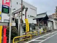 成増氷川神社の{uncategorized: "未分類", other: "その他", undefined: "問題あり", building: "その他建物", grave: "お墓", sacred_gate: "鳥居", guardian: "狛犬", statue: "像", buddha: "仏像", history: "歴史", nature: "自然", garden: "庭園", animal: "動物", pagoda: "塔", temizu: "手水舎", mountain_gate: "山門・神門", sanctuary: "本殿・本堂", subordinate: "末社・摂社", art: "芸術", scenery: "景色", jizo: "地蔵", ema: "絵馬", goshuin: "御朱印", omikuji: "おみくじ", items: "授与品その他", amulet: "お守り", goshuincho: "御朱印帳", eats: "食事", festival: "お祭り", votive_dance: "神楽", shichigosan: "七五三参", wedding: "結婚式", experience: "体験その他", initially: "初詣", around: "周辺", anti_infection: "感染症対策"}