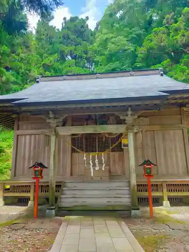 菅布禰神社の本殿・本堂