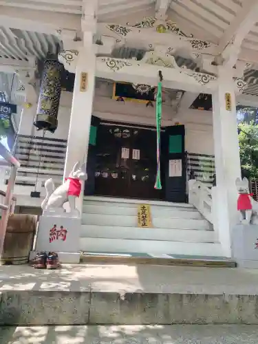 豊川稲荷東京別院の{uncategorized: "未分類", other: "その他", undefined: "問題あり", building: "その他建物", grave: "お墓", sacred_gate: "鳥居", guardian: "狛犬", statue: "像", buddha: "仏像", history: "歴史", nature: "自然", garden: "庭園", animal: "動物", pagoda: "塔", temizu: "手水舎", mountain_gate: "山門・神門", sanctuary: "本殿・本堂", subordinate: "末社・摂社", art: "芸術", scenery: "景色", jizo: "地蔵", ema: "絵馬", goshuin: "御朱印", omikuji: "おみくじ", items: "授与品その他", amulet: "お守り", goshuincho: "御朱印帳", eats: "食事", festival: "お祭り", votive_dance: "神楽", shichigosan: "七五三参", wedding: "結婚式", experience: "体験その他", initially: "初詣", around: "周辺", anti_infection: "感染症対策"}