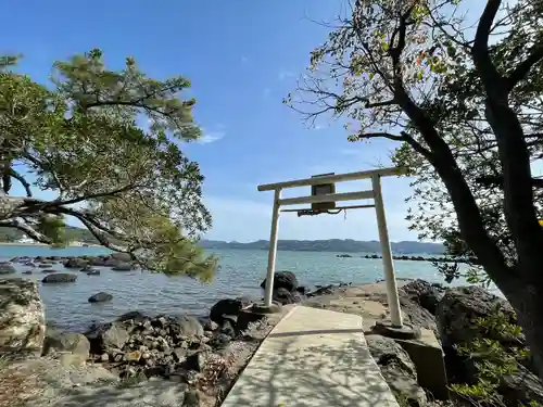 龍神社の鳥居