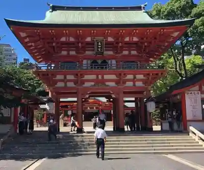 生田神社の山門・神門