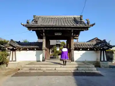 興道寺の山門・神門