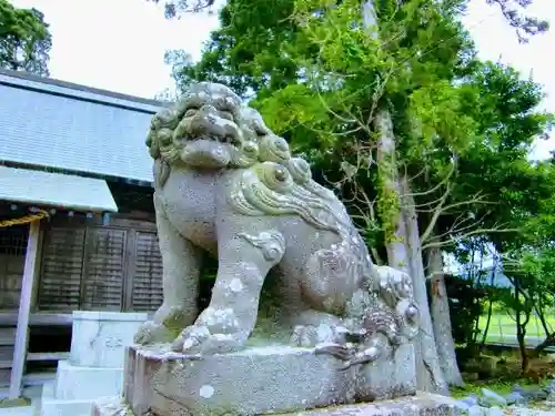 莫越山神社の狛犬