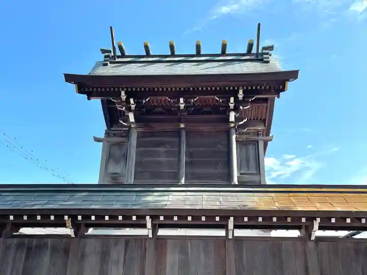 鳥取神社の本殿・本堂