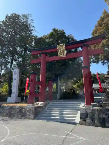 龍田大社の{uncategorized: "未分類", other: "その他", undefined: "問題あり", building: "その他建物", grave: "お墓", sacred_gate: "鳥居", guardian: "狛犬", statue: "像", buddha: "仏像", history: "歴史", nature: "自然", garden: "庭園", animal: "動物", pagoda: "塔", temizu: "手水舎", mountain_gate: "山門・神門", sanctuary: "本殿・本堂", subordinate: "末社・摂社", art: "芸術", scenery: "景色", jizo: "地蔵", ema: "絵馬", goshuin: "御朱印", omikuji: "おみくじ", items: "授与品その他", amulet: "お守り", goshuincho: "御朱印帳", eats: "食事", festival: "お祭り", votive_dance: "神楽", shichigosan: "七五三参", wedding: "結婚式", experience: "体験その他", initially: "初詣", around: "周辺", anti_infection: "感染症対策"}