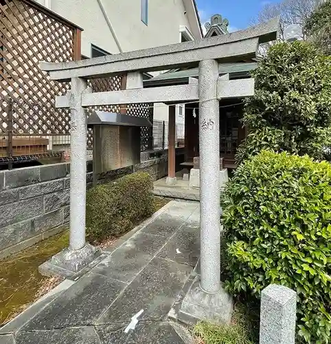 蚕影山神社(神奈川県)