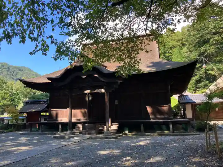 雲峰寺の本殿・本堂