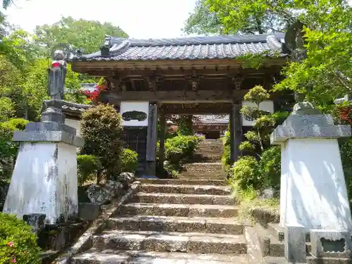 東安寺の山門・神門