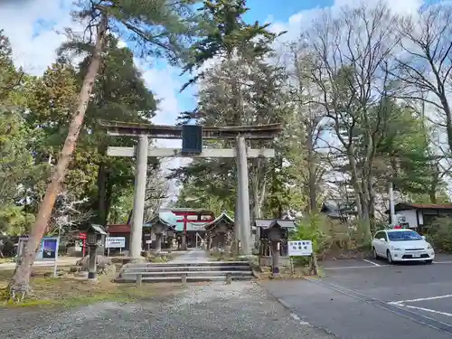 蠶養國神社の鳥居