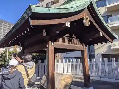 白金氷川神社の手水舎