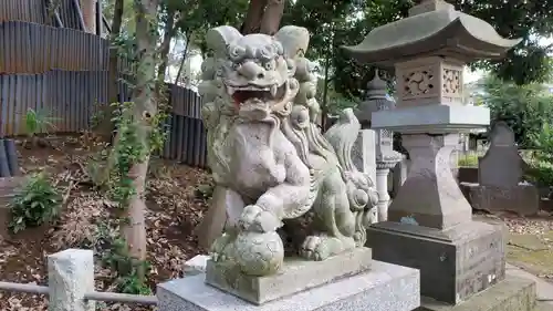 八雲神社の狛犬