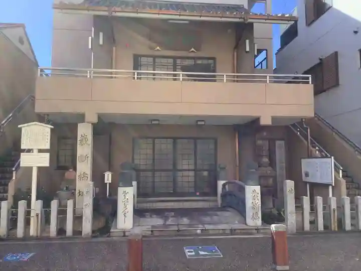 姥堂(善立寺)の本殿・本堂