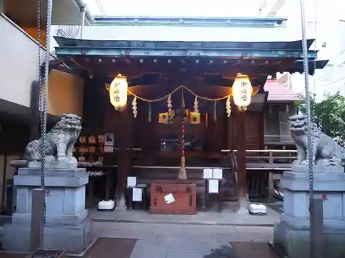 三河稲荷神社の本殿・本堂