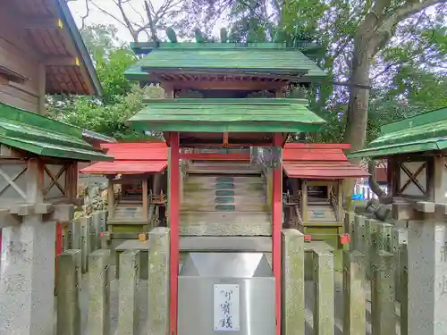 六所社（金城町）の末社・摂社