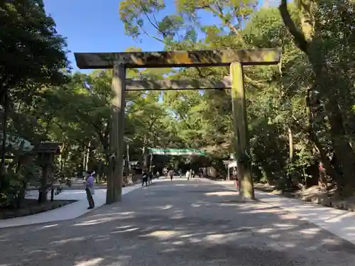 熱田神宮の鳥居