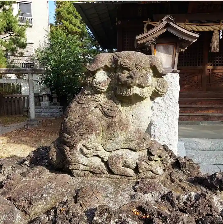 豊田神社の狛犬