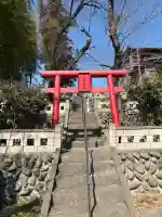 三社神社の{uncategorized: "未分類", other: "その他", undefined: "問題あり", building: "その他建物", grave: "お墓", sacred_gate: "鳥居", guardian: "狛犬", statue: "像", buddha: "仏像", history: "歴史", nature: "自然", garden: "庭園", animal: "動物", pagoda: "塔", temizu: "手水舎", mountain_gate: "山門・神門", sanctuary: "本殿・本堂", subordinate: "末社・摂社", art: "芸術", scenery: "景色", jizo: "地蔵", ema: "絵馬", goshuin: "御朱印", omikuji: "おみくじ", items: "授与品その他", amulet: "お守り", goshuincho: "御朱印帳", eats: "食事", festival: "お祭り", votive_dance: "神楽", shichigosan: "七五三参", wedding: "結婚式", experience: "体験その他", initially: "初詣", around: "周辺", anti_infection: "感染症対策"}
