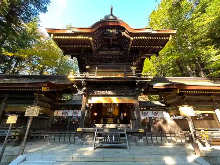 諏訪大社下社春宮の本殿・本堂