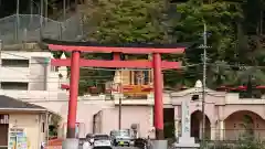 高尾山麓氷川神社の鳥居