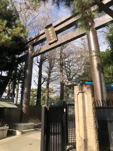 諏訪神社の鳥居