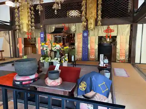 龍潭寺の{uncategorized: "未分類", other: "その他", undefined: "問題あり", building: "その他建物", grave: "お墓", sacred_gate: "鳥居", guardian: "狛犬", statue: "像", buddha: "仏像", history: "歴史", nature: "自然", garden: "庭園", animal: "動物", pagoda: "塔", temizu: "手水舎", mountain_gate: "山門・神門", sanctuary: "本殿・本堂", subordinate: "末社・摂社", art: "芸術", scenery: "景色", jizo: "地蔵", ema: "絵馬", goshuin: "御朱印", omikuji: "おみくじ", items: "授与品その他", amulet: "お守り", goshuincho: "御朱印帳", eats: "食事", festival: "お祭り", votive_dance: "神楽", shichigosan: "七五三参", wedding: "結婚式", experience: "体験その他", initially: "初詣", around: "周辺", anti_infection: "感染症対策"}