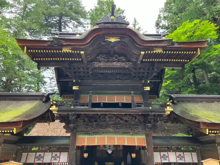 諏訪大社下社春宮(長野県)