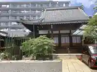 慈教寺の本殿・本堂