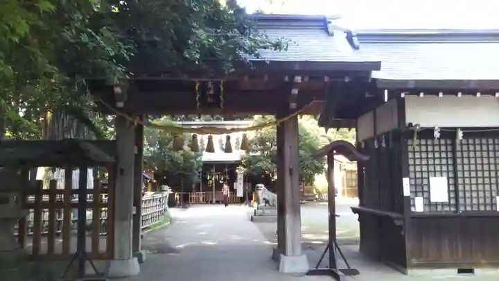 日高神社の山門・神門