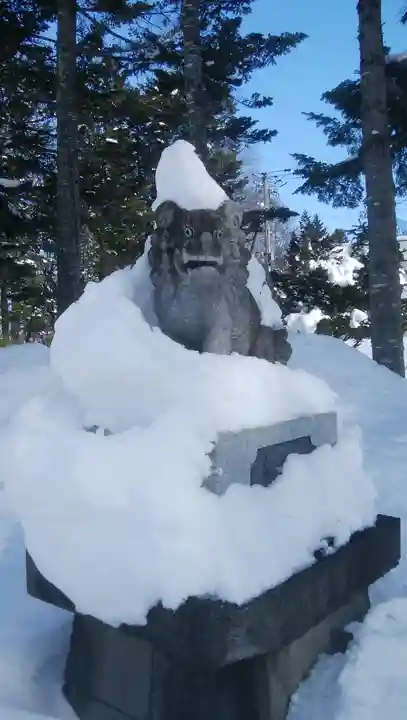 中札内神社の狛犬