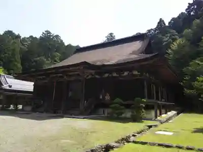 西明寺の本殿・本堂