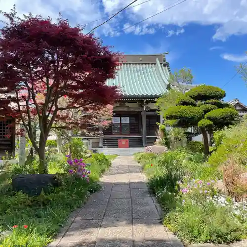 安世院の本殿・本堂