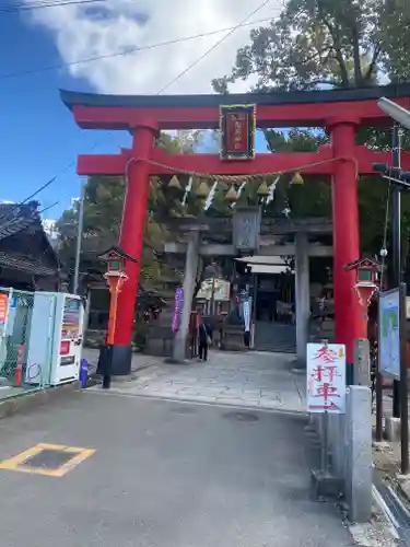 瓢箪山稲荷神社の鳥居