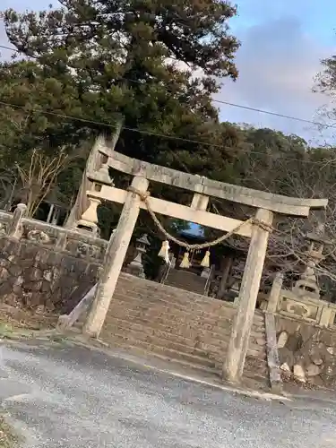 八幡宮の鳥居