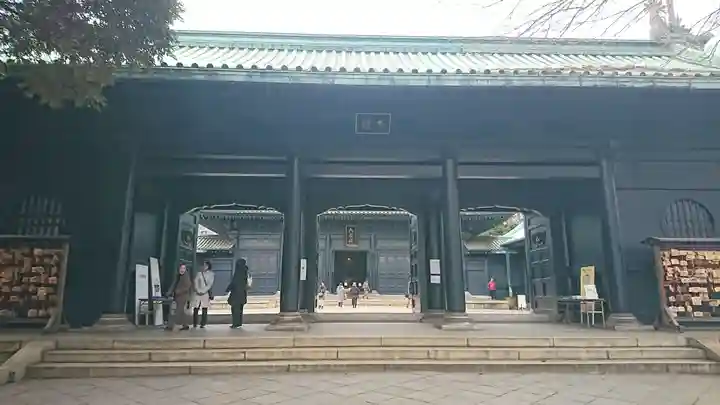 湯島聖堂の山門・神門