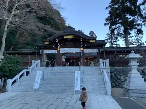 高麗神社の山門・神門