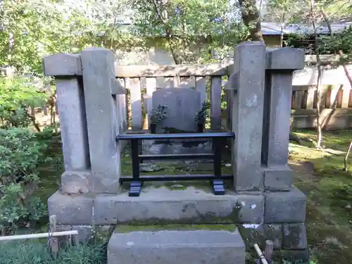 松陰神社のお墓