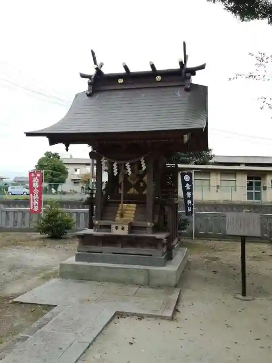 素鵞神社の末社・摂社