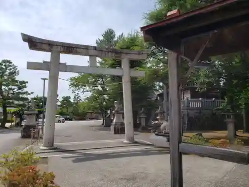 於保多神社の鳥居