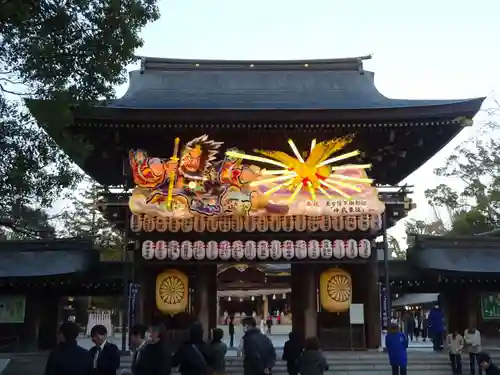 寒川神社の山門