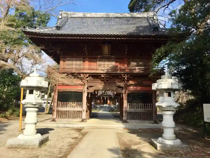 弘法寺の山門・神門